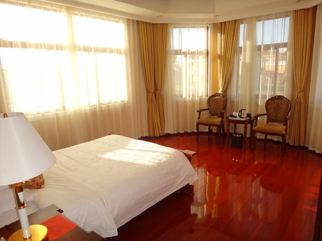 Hotel Paon D'Or Антананариву Экстерьер фото